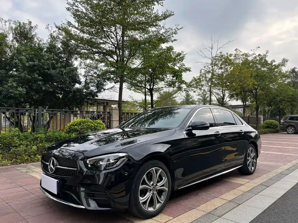Mercedes-Benz E-Class 2022 из CN, фото 2