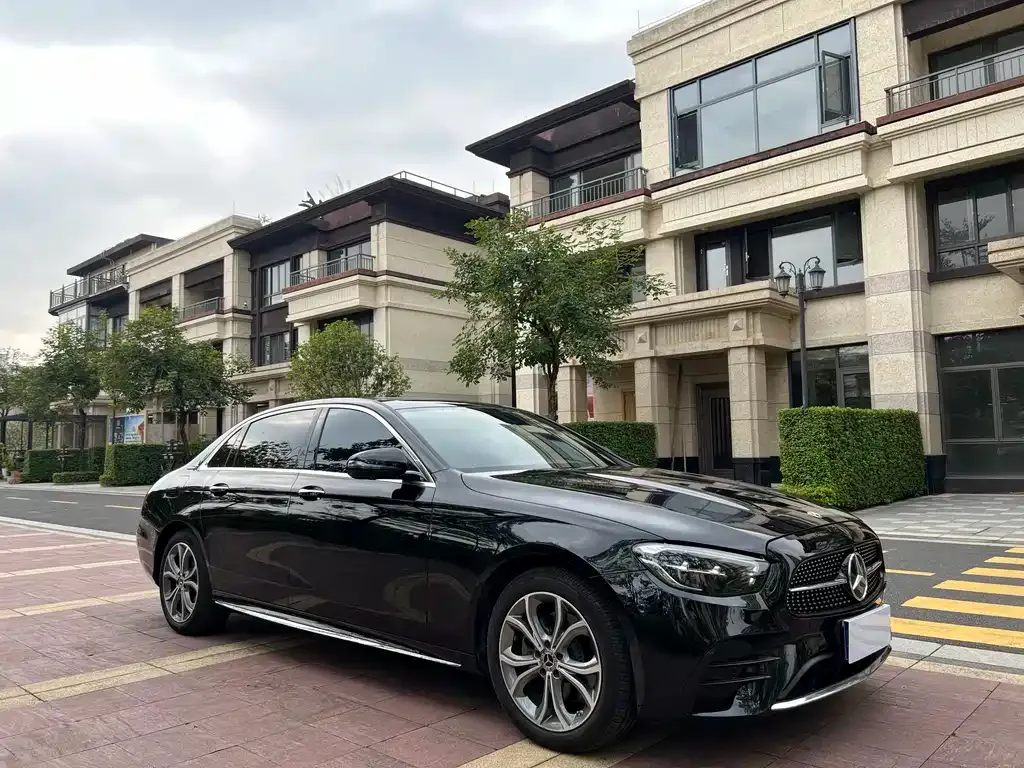 Mercedes-Benz E-Class 2022 из CN, фото 3