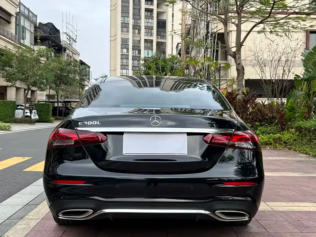 Mercedes-Benz E-Class 2022 из CN, фото 6