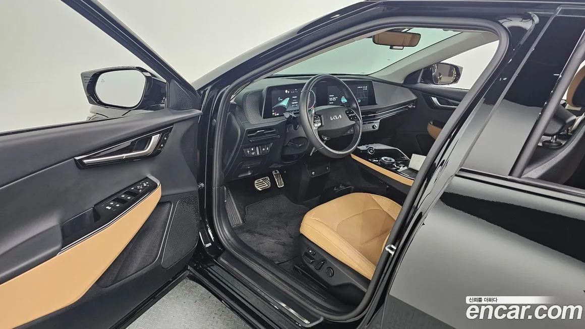 Kia EV6 2022 из KR, фото 10