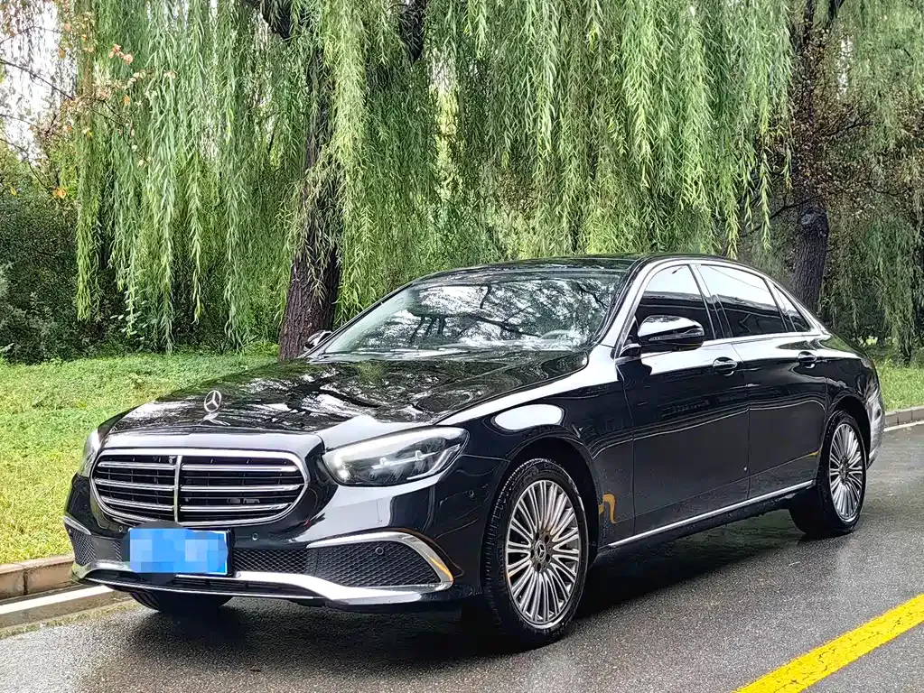 Mercedes-Benz E-Class 2023 из CN, фото 1