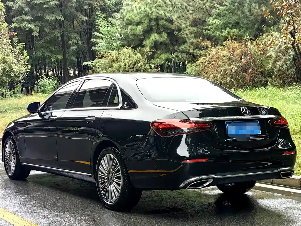 Mercedes-Benz E-Class 2023 из CN, фото 4