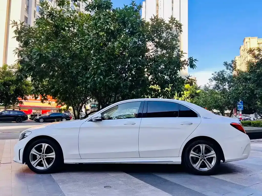 Mercedes-Benz C-Class 2021 из CN, фото 3