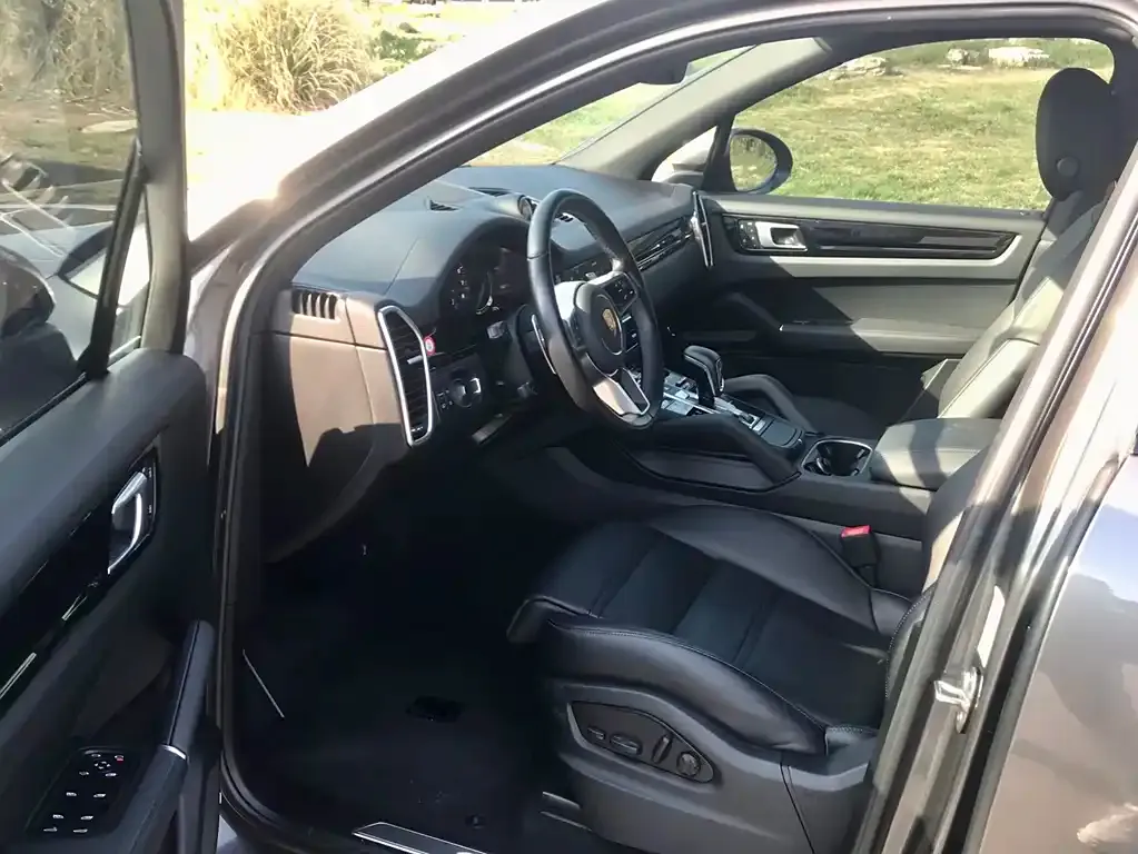 Porsche Cayenne 2022 из CN, фото 8