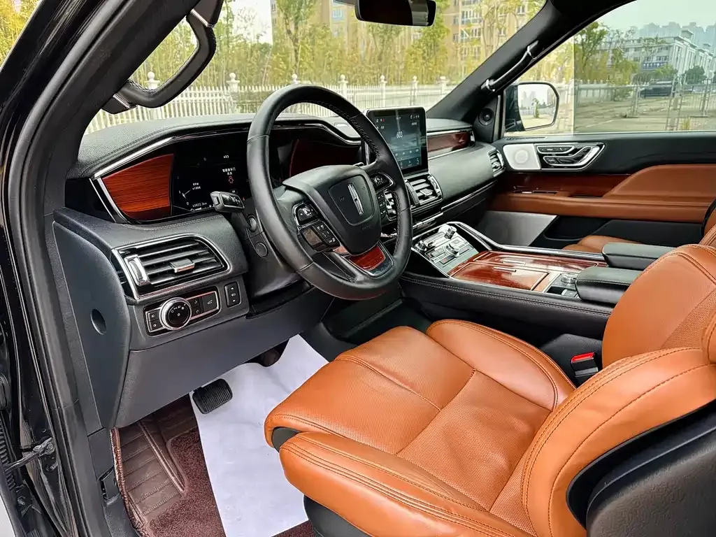 Lincoln Navigator 2021 из CN, фото 4