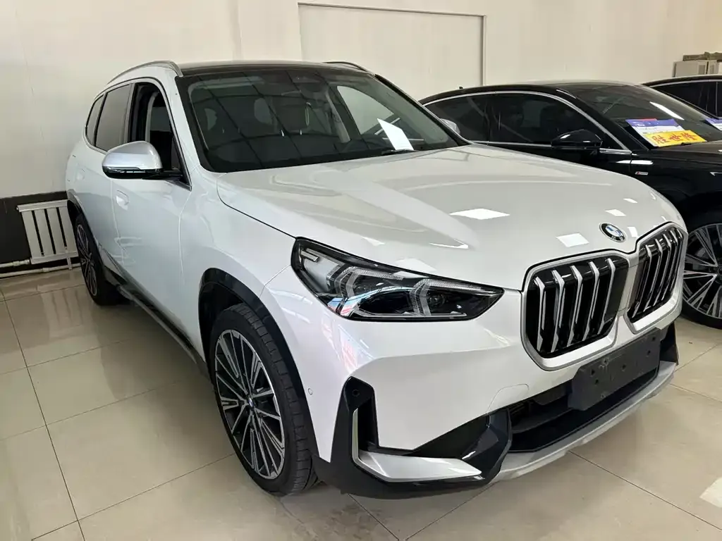 BMW X1 — фото 3