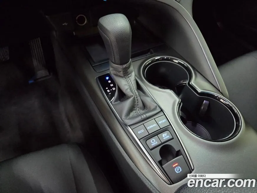 Toyota Camry 2024 из KR, фото 10