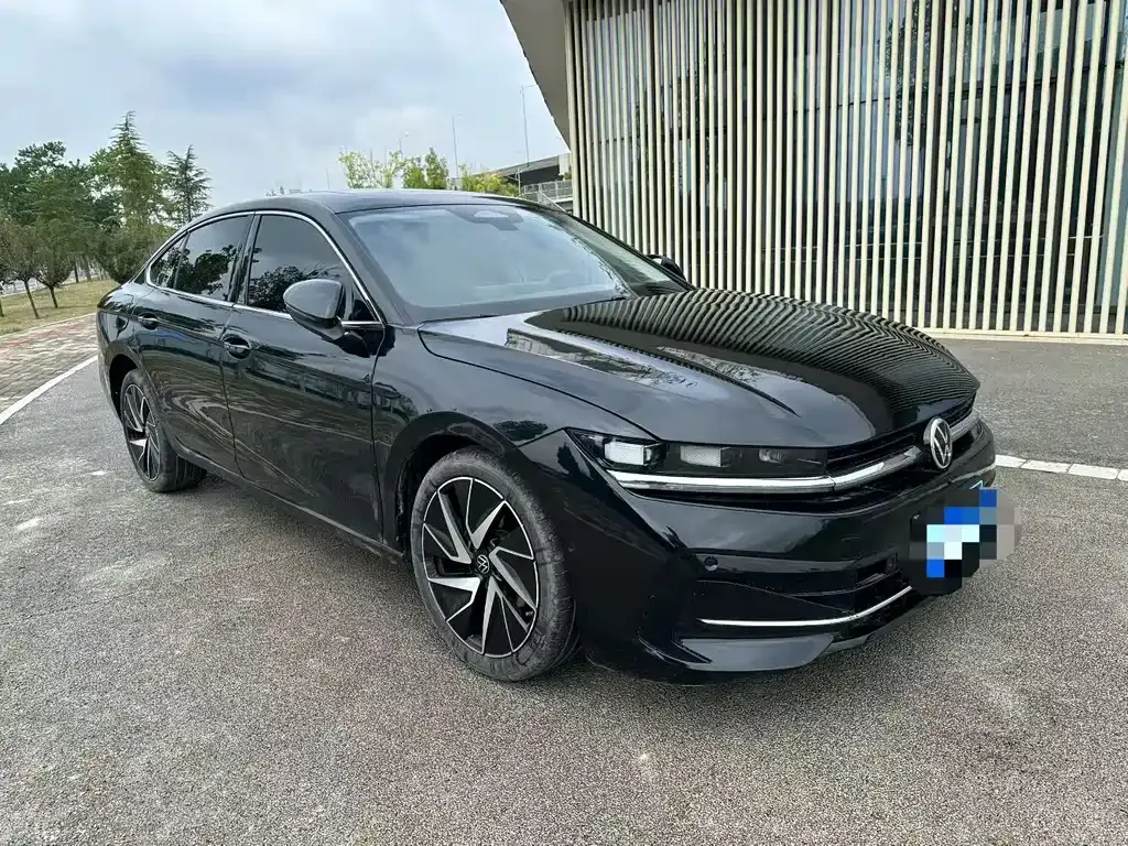 Volkswagen Magotan 2025 из CN, фото 1