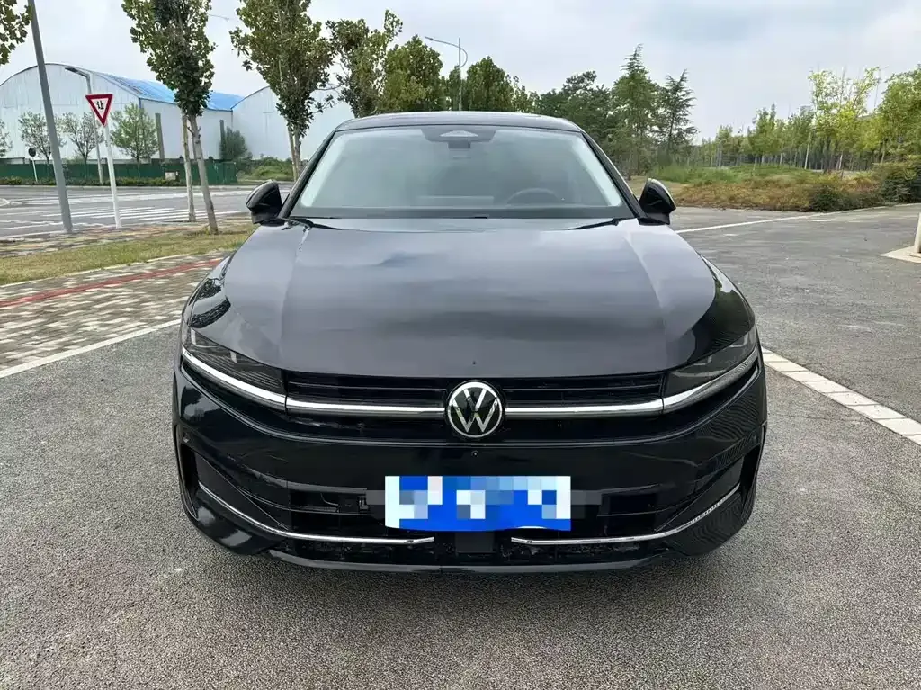 Volkswagen Magotan 2025 из CN, фото 2