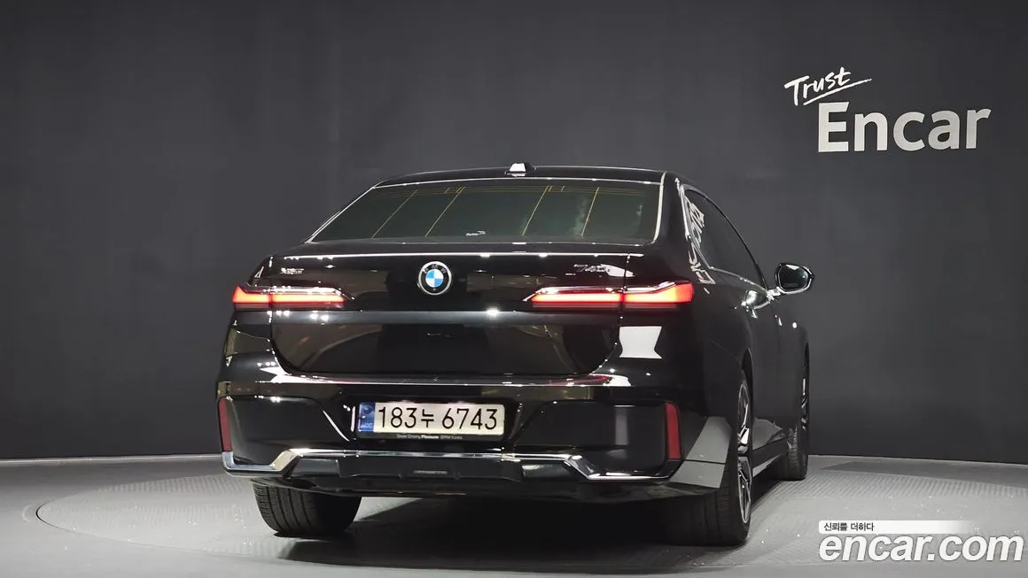 BMW 7-Series 2024 из KR, фото 4