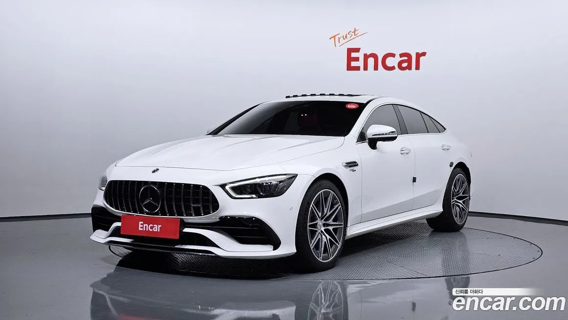Mercedes-Benz AMG GT — фото 1