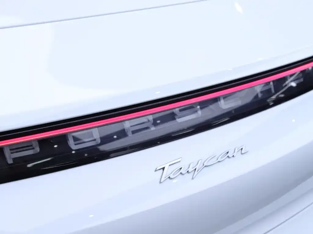 Porsche Taycan 2021 из CN, фото 6