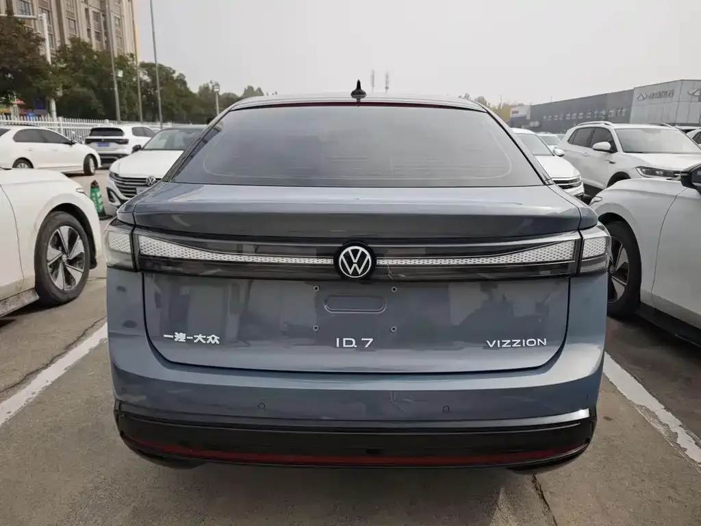 Volkswagen ID.7 VIZZION 2024 из CN, фото 9