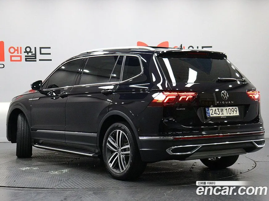 Volkswagen Tiguan 2023 из KR, фото 3