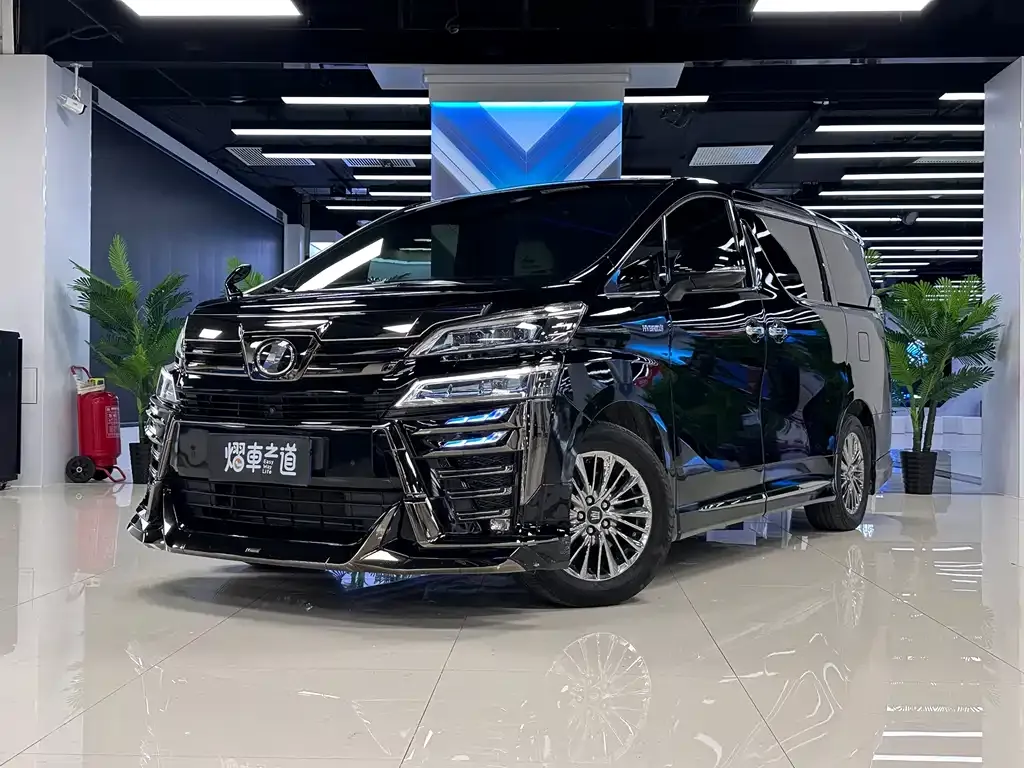 Toyota Vellfire 2022 из CN, фото 1