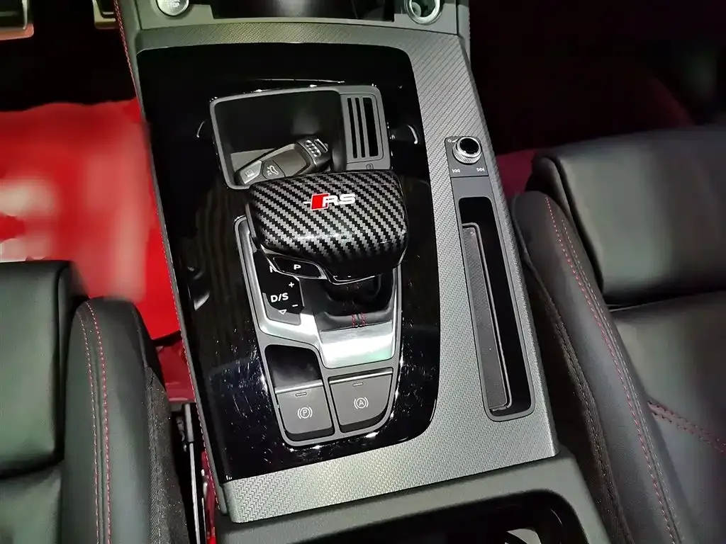 Audi Q5L 2023 из CN, фото 7