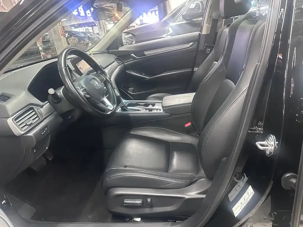 Honda Accord 2021 из CN, фото 5