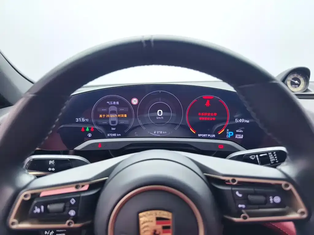 Porsche Taycan 2023 из CN, фото 10