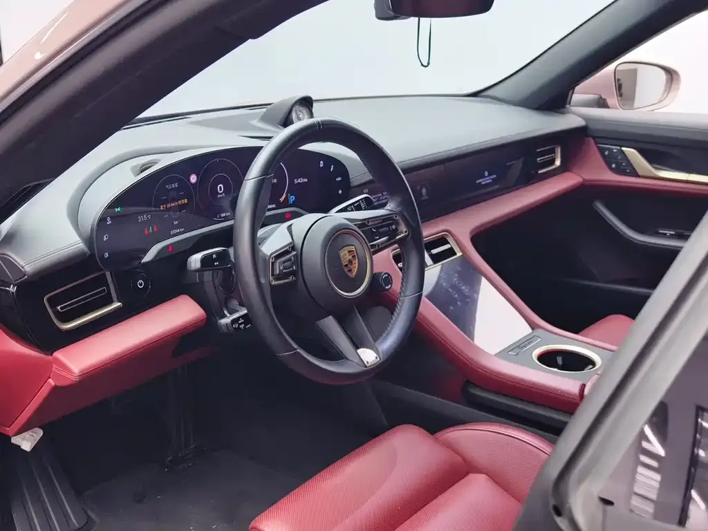 Porsche Taycan 2023 из CN, фото 7