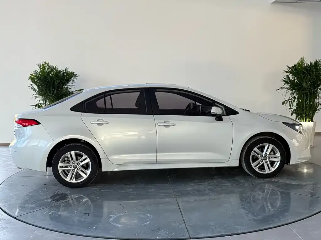 Toyota Levin 2021 из CN, фото 6