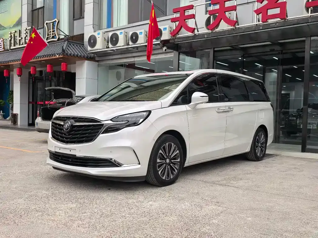 Buick GL8 2021 из CN, фото 1