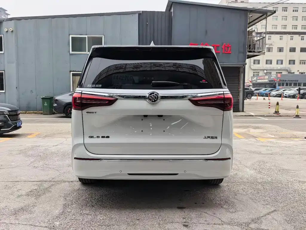 Buick GL8 2021 из CN, фото 4