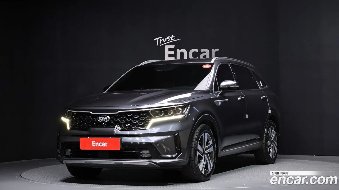 Kia Sorento — фото 1