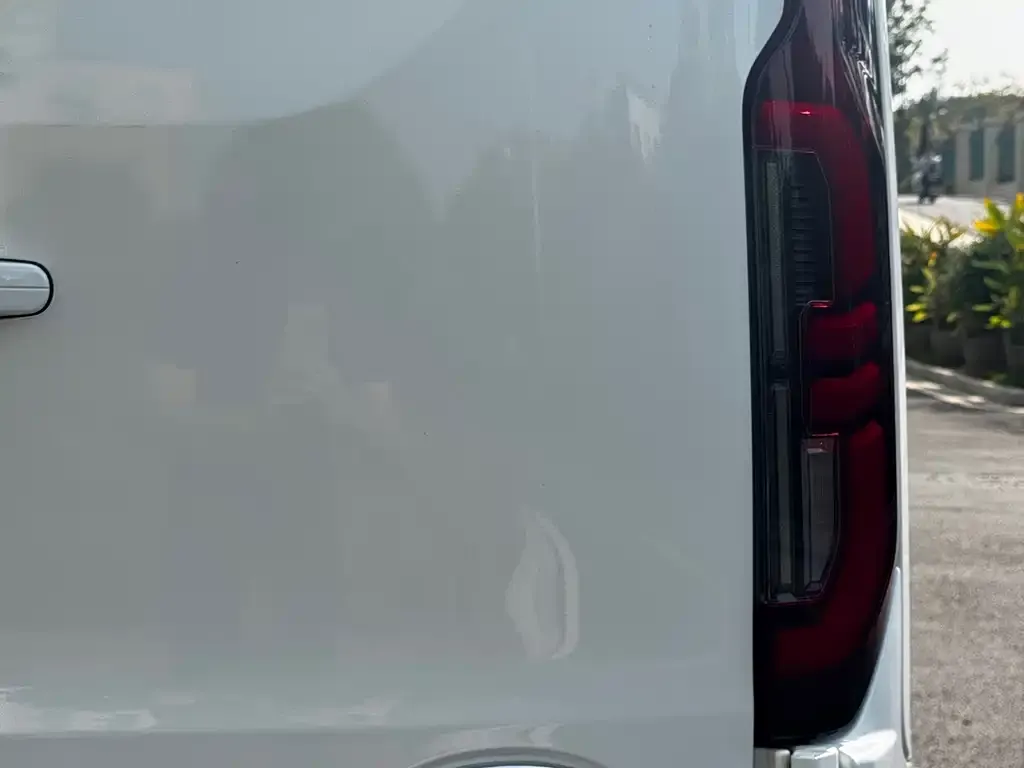 Ford Transit 2024 из CN, фото 10