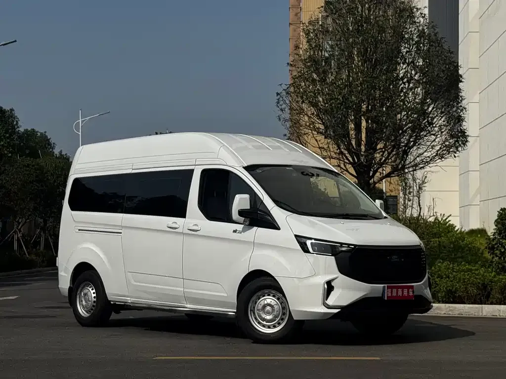 Ford Transit 2024 из CN, фото 3