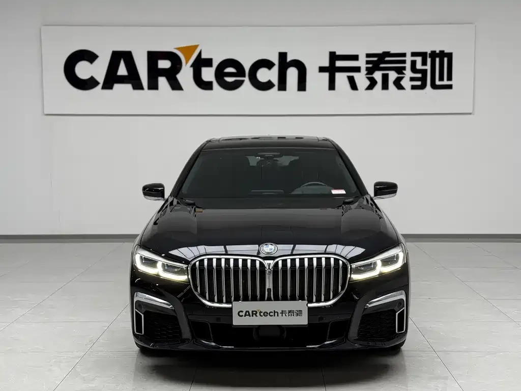 BMW 7 Series 2022 из CN, фото 2