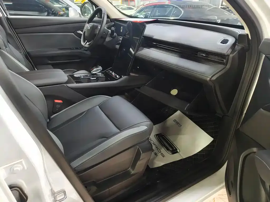 Qoros 7 2025 из CN, фото 4