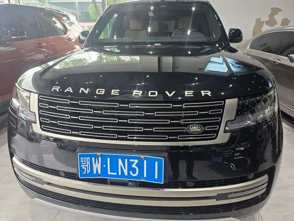 Land Rover Range Rover 2023 из CN, фото 2