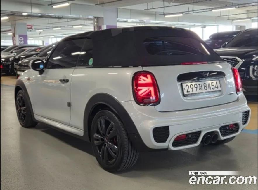 [object Object] Cooper Convertible 2021 из KR, фото 2