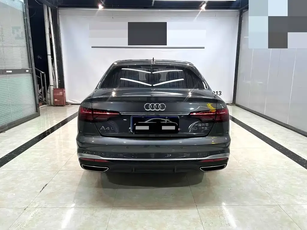 Audi A4L 2023 из CN, фото 8