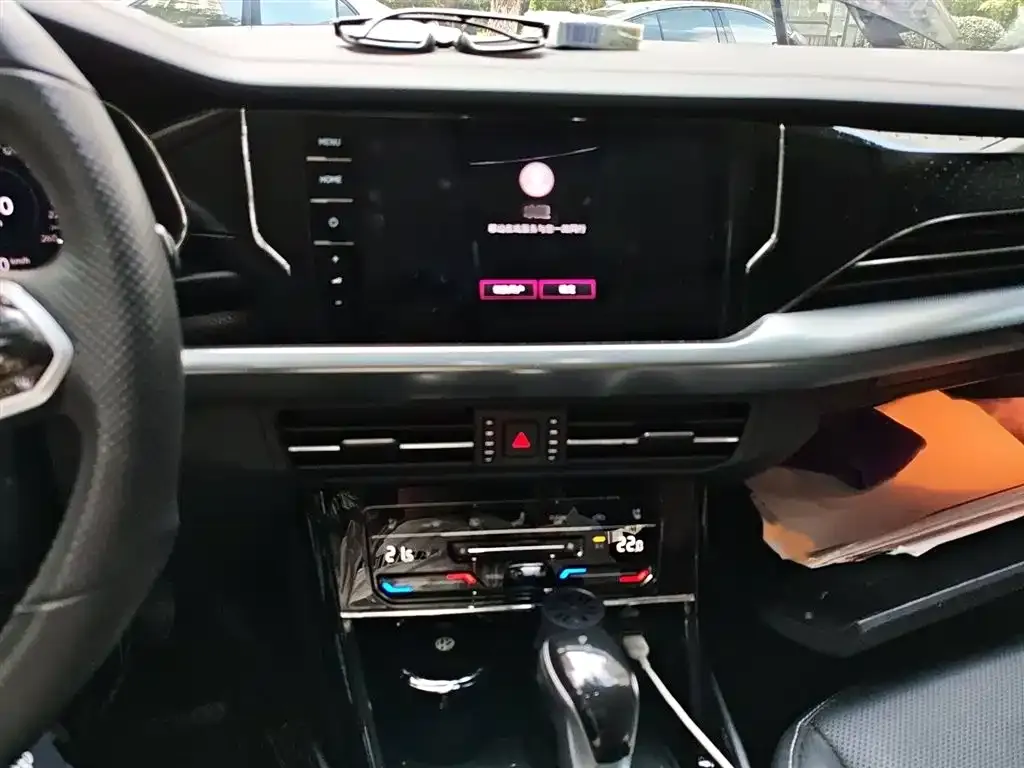 Volkswagen Passat 2023 из CN, фото 6