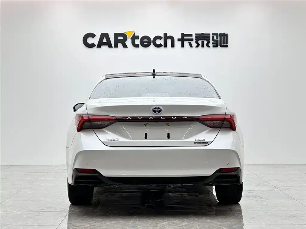 Toyota Avalon 2022 из CN, фото 4