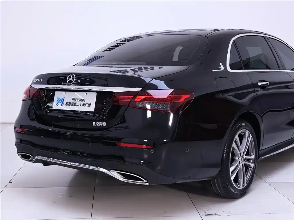 [object Object] E-Class 2023 из CN, фото 8