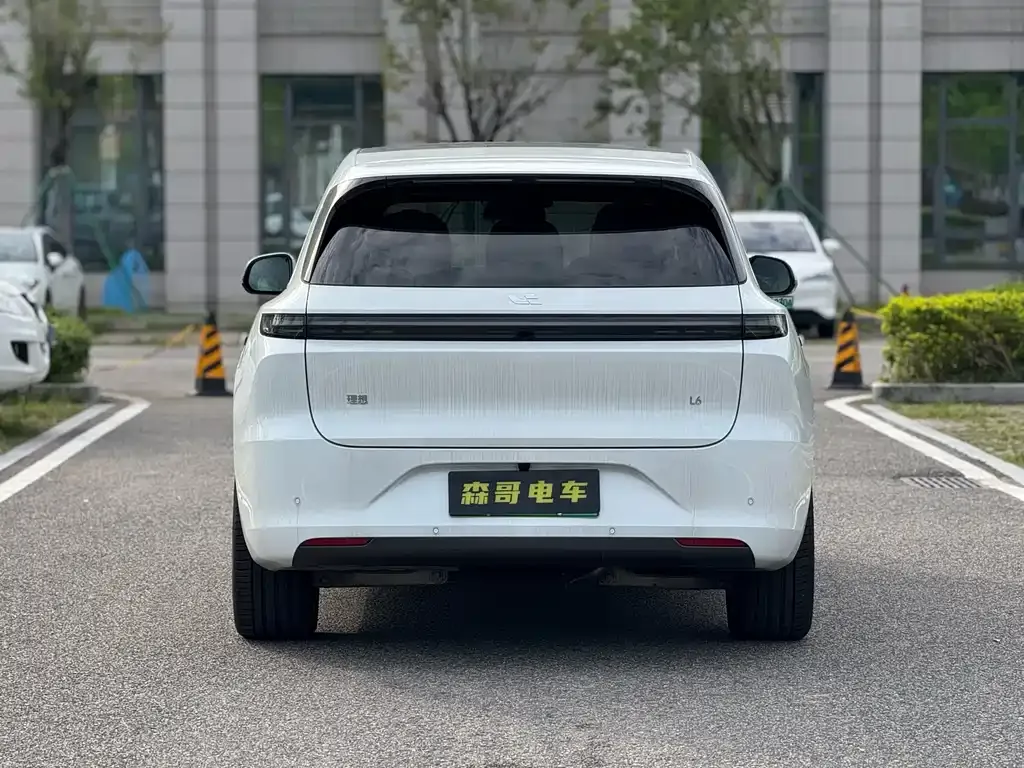 Li Auto L6 2024 из CN, фото 4
