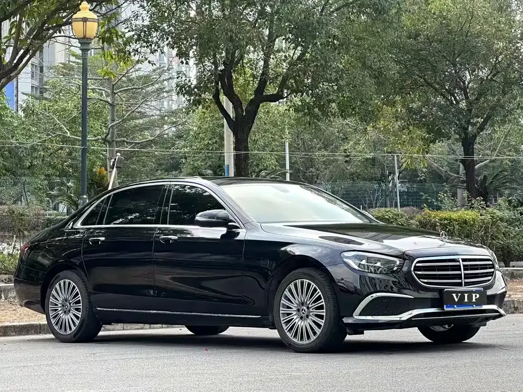 Mercedes-Benz E-Class 2022 из CN, фото 2