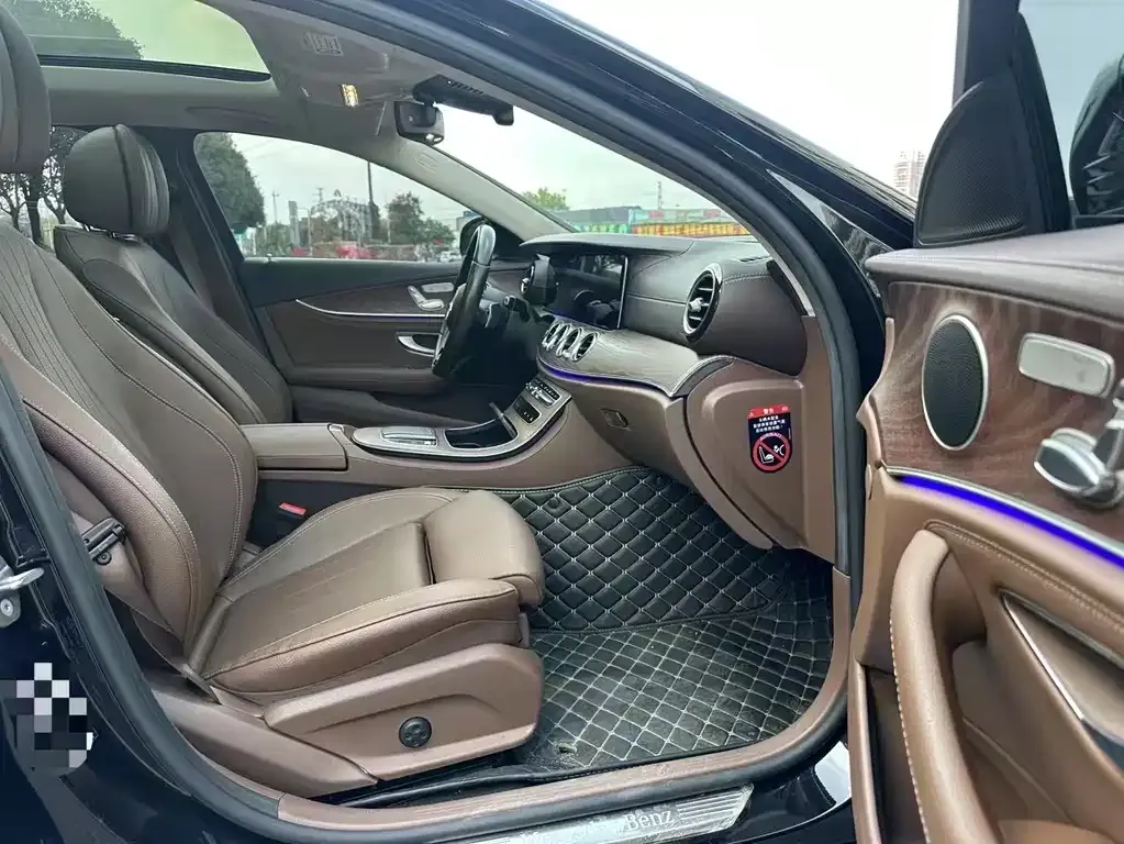 Mercedes-Benz E-Class 2022 из CN, фото 4