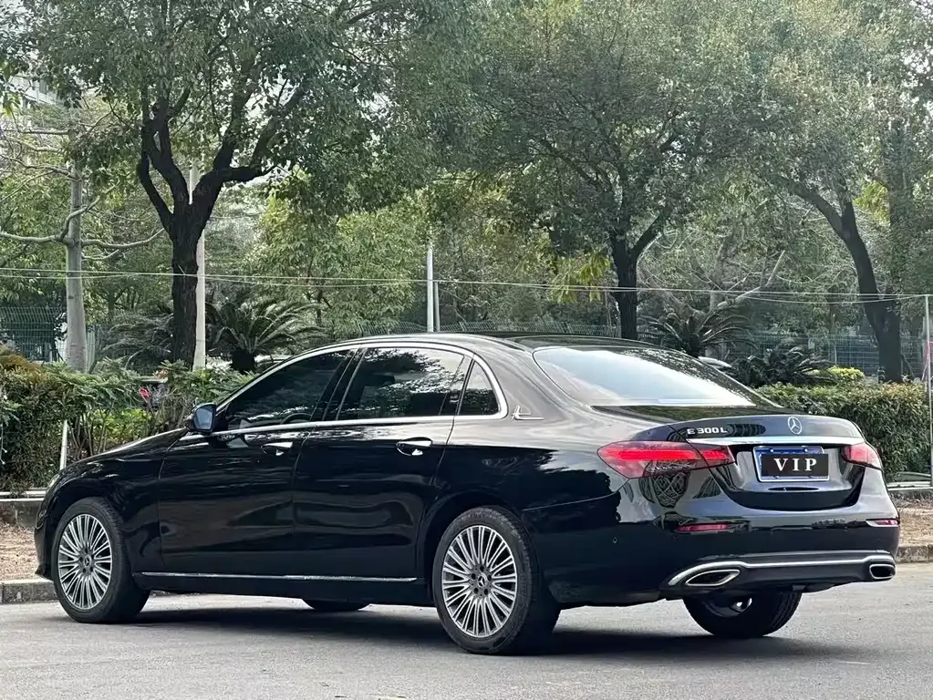 Mercedes-Benz E-Class 2022 из CN, фото 7