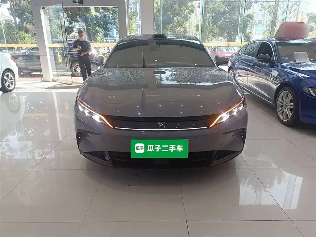 BYD Han 2025 из CN, фото 3