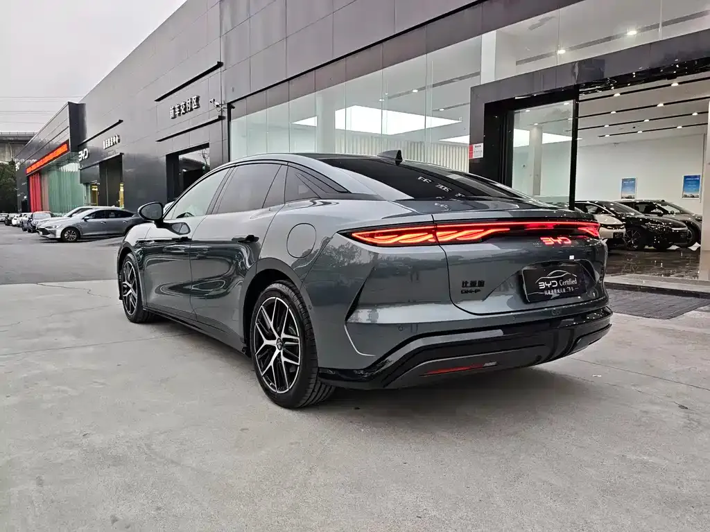 BYD Han L 2025 из CN, фото 9