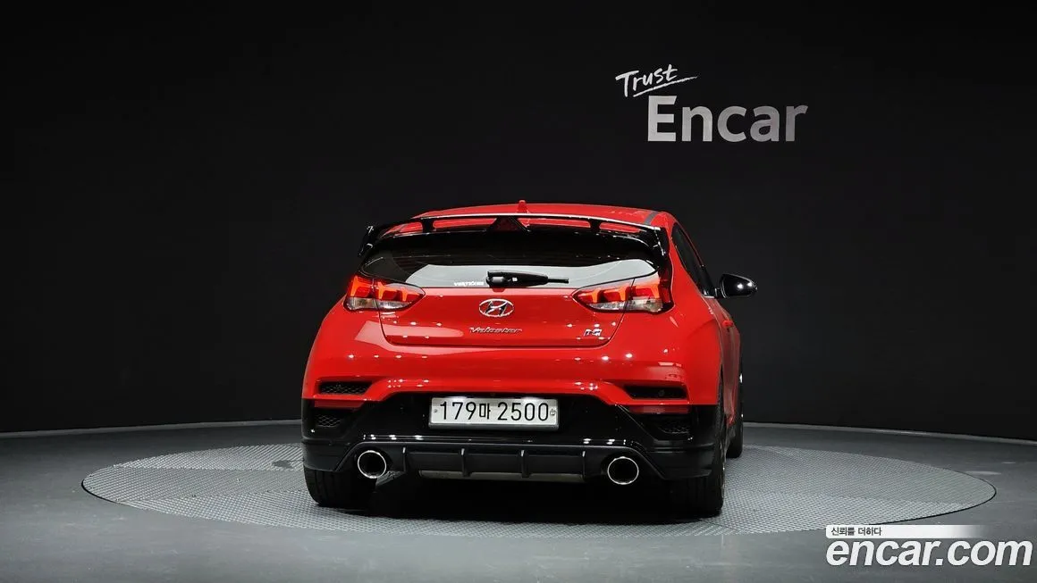 Hyundai Veloster — фото 4