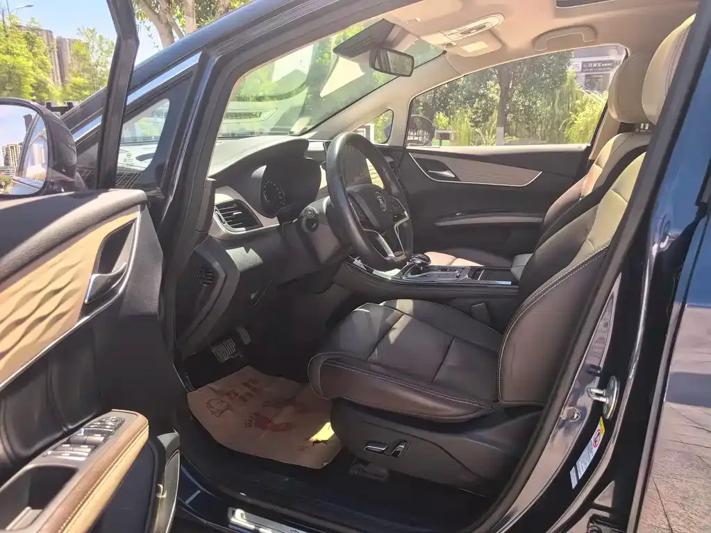 BYD MAX New Energy 2022 из CN, фото 10