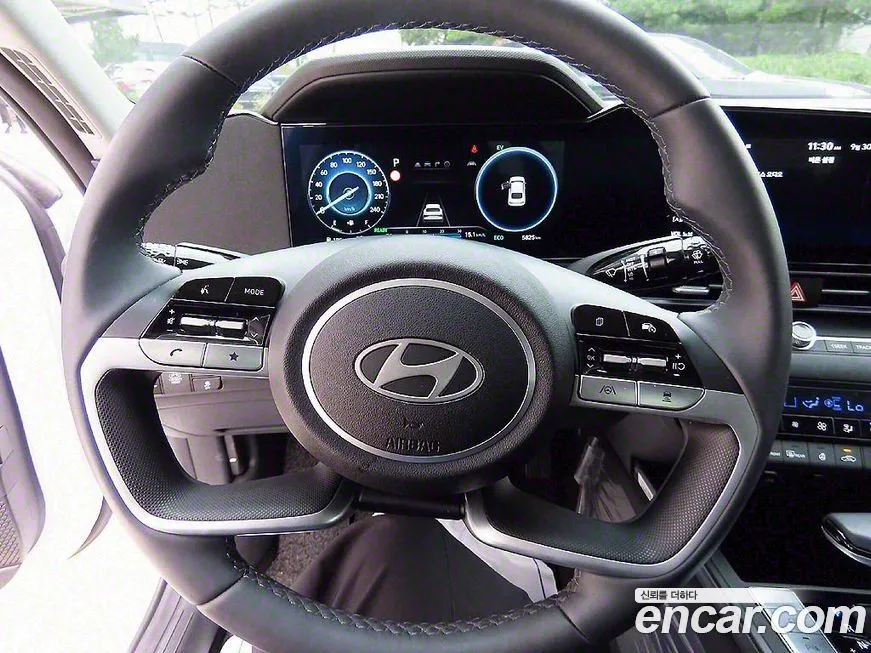 Hyundai AVANTE — фото 8
