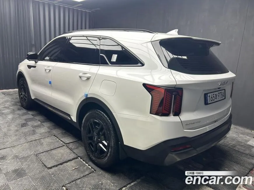 Kia Sorento — фото 4