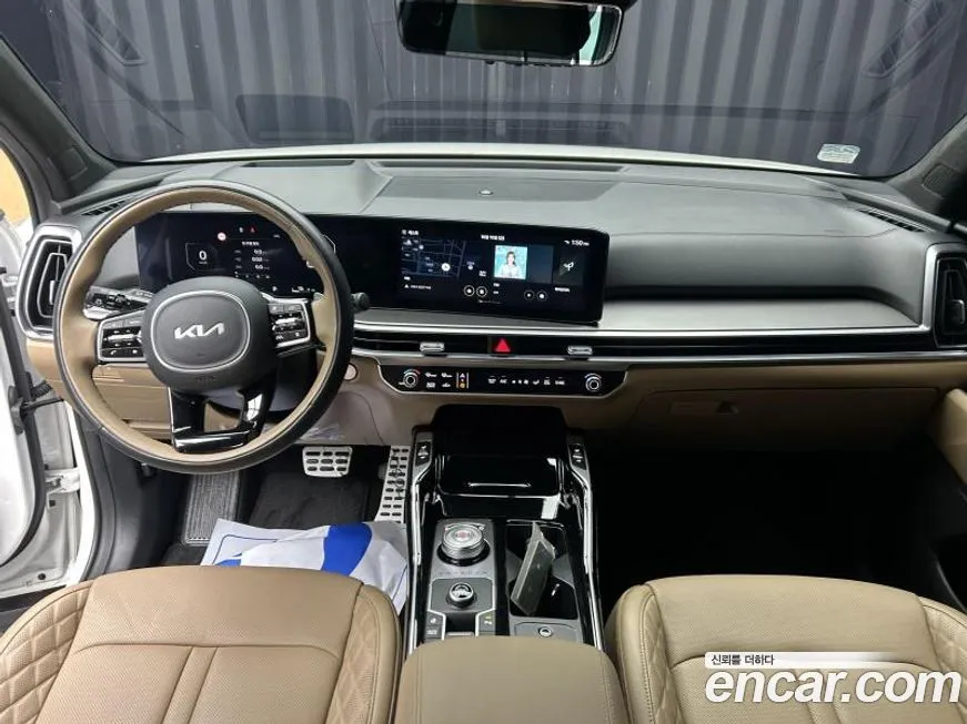 Kia Sorento — фото 6