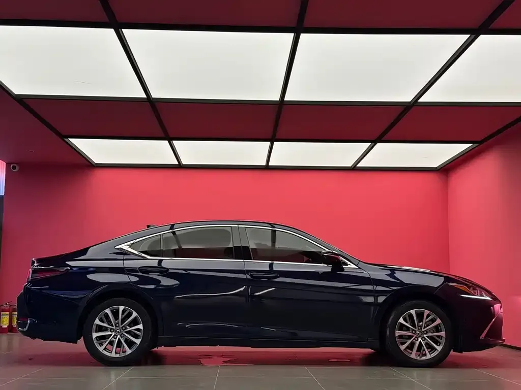 Lexus ES 2022 из CN, фото 4