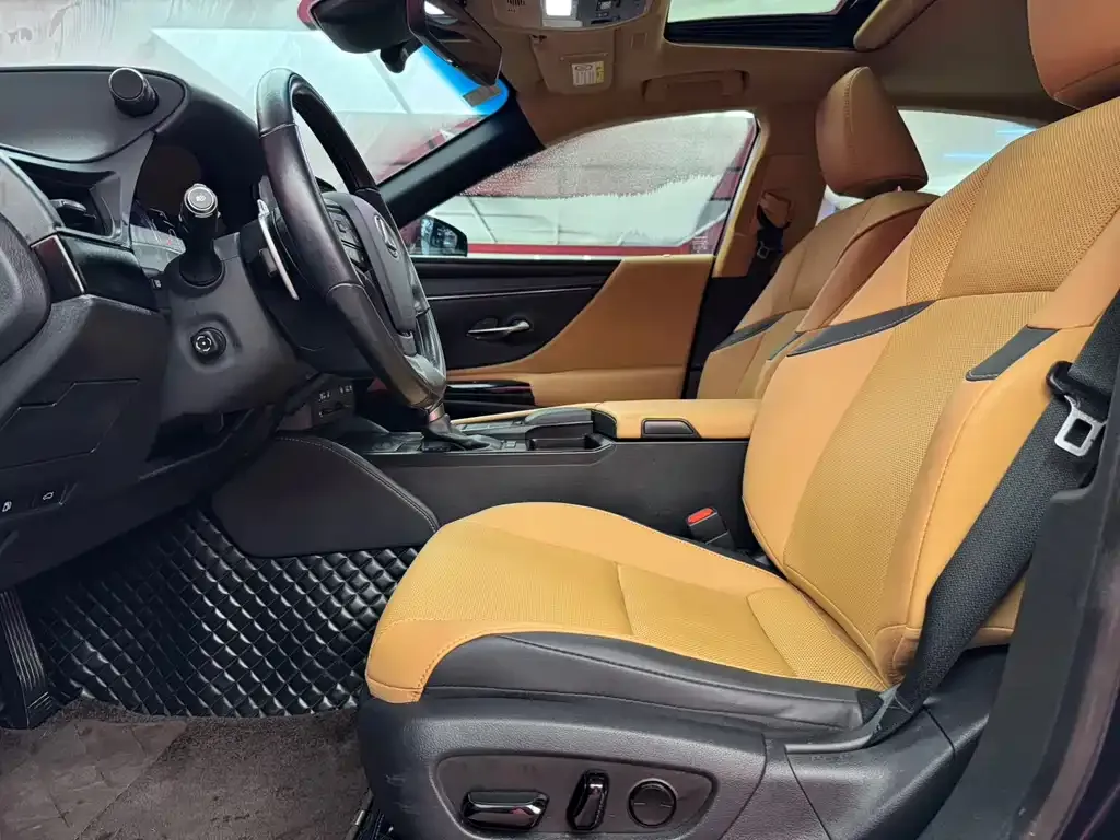 Lexus ES 2022 из CN, фото 7